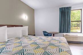 Motel 6 Franklin, OH