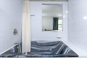 Motel 6 Franklin, OH