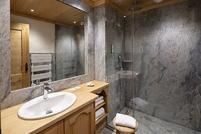 Neige et Roc, The Originals Relais