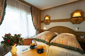 Neige et Roc, The Originals Relais