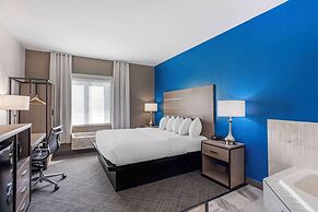 Comfort Inn & Suites Harrisburg-Hershey North