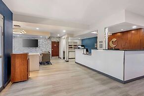 Comfort Inn & Suites Harrisburg-Hershey North