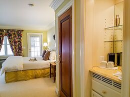Copper Beech Inn
