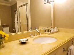 Copper Beech Inn