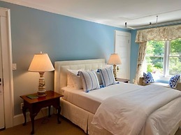 Copper Beech Inn