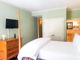 Copper Beech Inn
