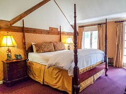Copper Beech Inn