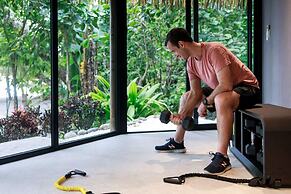 Arenas Del Mar Beachfront & Rainforest Member of the Cayuga Collection