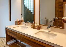 Arenas Del Mar Beachfront & Rainforest Member of the Cayuga Collection