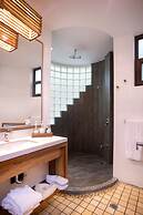 Arenas Del Mar Beachfront & Rainforest Member of the Cayuga Collection