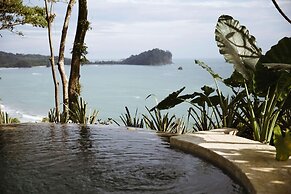 Arenas Del Mar Beachfront & Rainforest Member of the Cayuga Collection