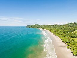 Arenas Del Mar Beachfront & Rainforest Member of the Cayuga Collection