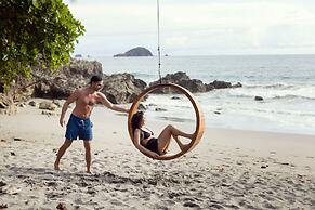 Arenas Del Mar Beachfront & Rainforest Member of the Cayuga Collection