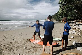 Arenas Del Mar Beachfront & Rainforest Member of the Cayuga Collection