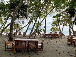 Arenas Del Mar Beachfront & Rainforest Member of the Cayuga Collection