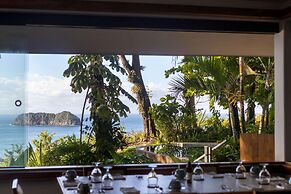 Arenas Del Mar Beachfront & Rainforest Member of the Cayuga Collection