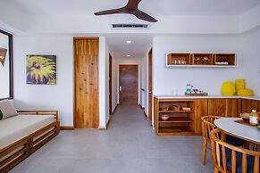 Arenas Del Mar Beachfront & Rainforest Member of the Cayuga Collection