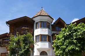 Du Lac Vital Mountain Hotel