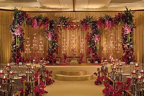 Renaissance Schaumburg Convention Center Hotel
