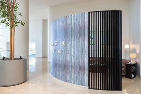 Renaissance Schaumburg Convention Center Hotel