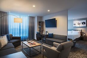 Renaissance Schaumburg Convention Center Hotel