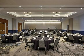 Renaissance Schaumburg Convention Center Hotel