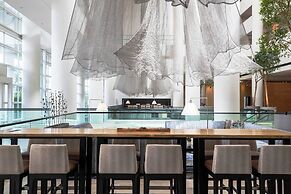 Renaissance Schaumburg Convention Center Hotel