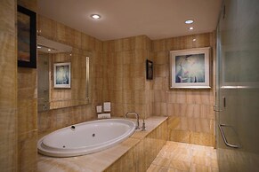 Renaissance Schaumburg Convention Center Hotel