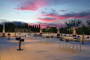 Renaissance Schaumburg Convention Center Hotel