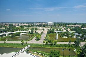 Renaissance Schaumburg Convention Center Hotel