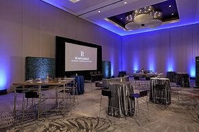 Renaissance Schaumburg Convention Center Hotel