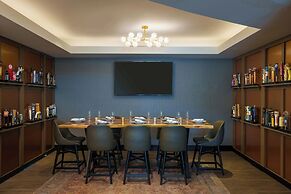 Renaissance Schaumburg Convention Center Hotel