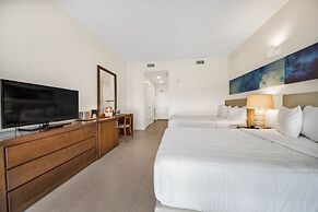 Peninsula Island Resort & Spa - Beach Front Property at South Padre Is