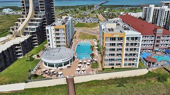 Peninsula Island Resort & Spa - Beach Front Property at South Padre Is