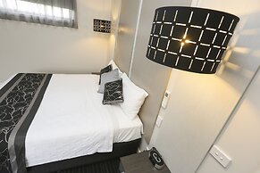 Comfort Inn Deakin Palms