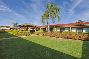 Comfort Inn Deakin Palms