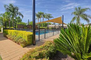 Comfort Inn Deakin Palms