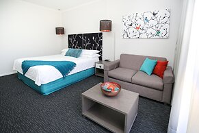 Comfort Inn Deakin Palms