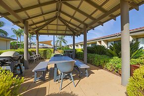 Comfort Inn Deakin Palms