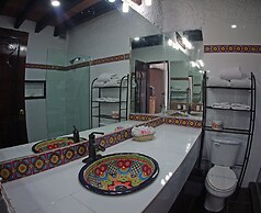 Las Rocas Resort And Spa