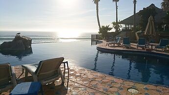 Las Rocas Resort And Spa