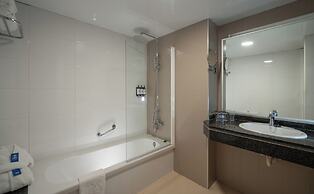 AQUA Hotel The Breeze – All Inclusive – Adults Only +18