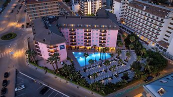 AQUA Hotel The Breeze – All Inclusive – Adults Only +18