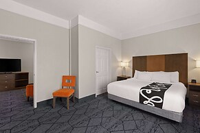 La Quinta Inn and Suites by Wyndham at WaTiki Waterpark