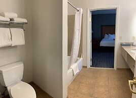 La Quinta Inn & Suites by Wyndham Rifle