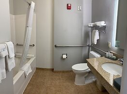 La Quinta Inn & Suites by Wyndham Rifle