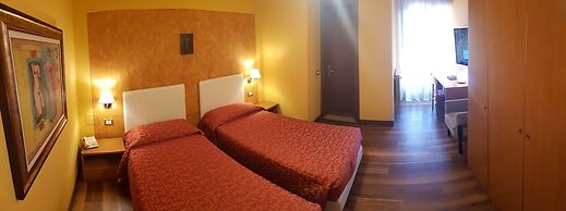 Hotel Diana