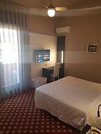 Hotel Diana