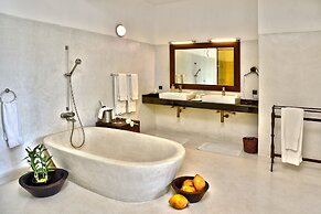Weligama Bay Resort