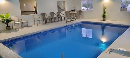 Quality Inn & Suites Salina National Forest Area